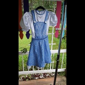 DOROTHY of The Wizard of Oz